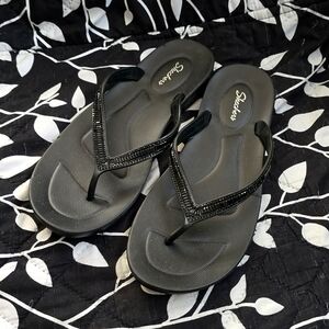 New Skechers Black Sandals - Size 8.5